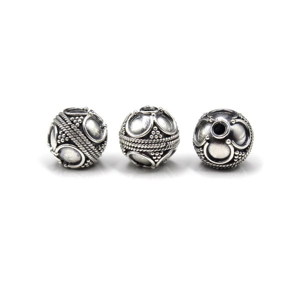 Trois perles de Bali en argent sterling de 10 mm, Perles de granulation d'argent, Perles de Bali en argent sterling, Perles de Bali 10 mm, Perles en argent 10 mm, Perles de 10 mm