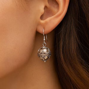 Sterling Silver Bali Granulation Ball Dangle Earrings, 925 Sterling Silver Earrings handmade in Bali, Women&#39;s Earrings, Beautiful Gift