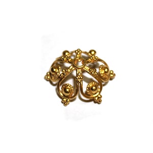 22 Karat Gold Vermeil Beads Cap, 20mm. Single 20mm Gold Vermeil Bead Cap. Large Gold Vermeil Bali Bead Cap, 3 grams.