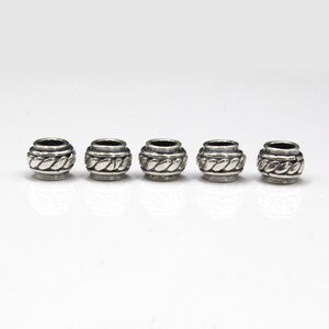 Sechs 8 mm 925 Sterlingsilber tonnenförmige Großlochperlen, 6,7 Gramm; Lot von Sechs Sterling Silber Barrel Spacer Perlen in Bali hergestellt Bild 7