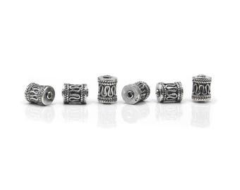 Veel van zes 8 mm sterlingzilveren buiskralen, sterlingzilveren kralen, Bali-kralen, zilveren kralen, zilveren buiskralen, zilveren Bali-kralen, 8 mm-kralen