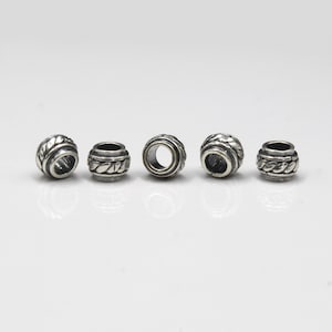 Sechs 8 mm 925 Sterlingsilber tonnenförmige Großlochperlen, 6,7 Gramm; Lot von Sechs Sterling Silber Barrel Spacer Perlen in Bali hergestellt Bild 1