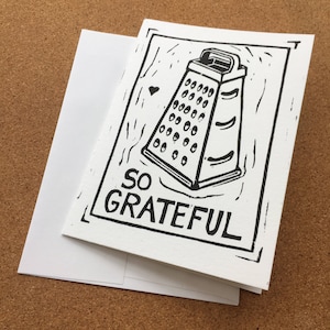 Tarjeta de felicitación con sobre y grabado en linóleo original "So Grateful"