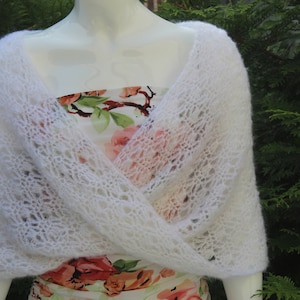 White shawl,Crochet wedding shawl, Bridal cape, Bridal wrap, Bridal shrug, Bridal shawl, Romantic wedding shawl, Wedding bolero, Mohair cape