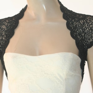 Black shrug, Wedding bolero shrug, Bolero jacket, Lace shrug, Bridal shoulders cover, Bridesmaids Cover up Bolero