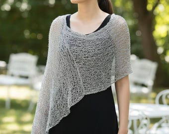 Coprispalle grigio argento, scialle argento, coprispalle da sposa, poncho lavorato a maglia, poncho argento, scialle argento da sposa, coprispalle da damigella d'onore, poncho estivo