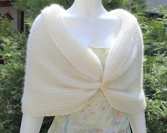 Ivory shawl, winter wedding shawl, bridal cape, bridal wrap, bridal shrug, bridal shawl, romantic wedding shawl, wedding bolero, shawls