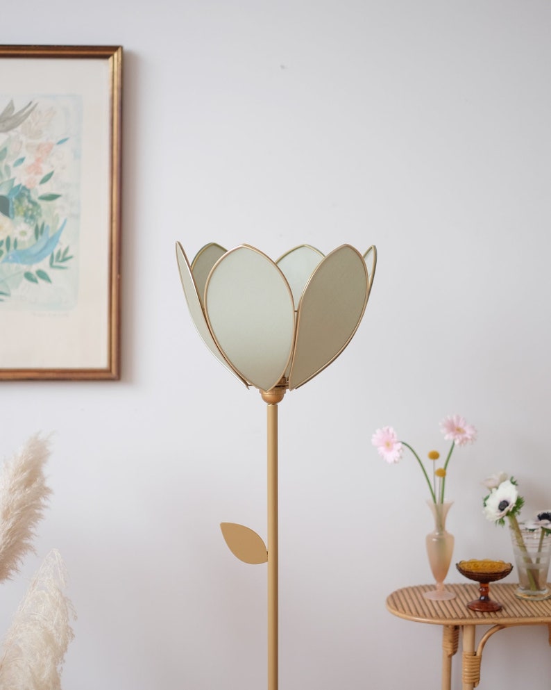 Eenvoudige bloemenvloerlamp en lampenkap Eucalyptus afbeelding 2