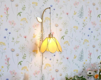 Flower wall mount and portable lamp - Banana and gold