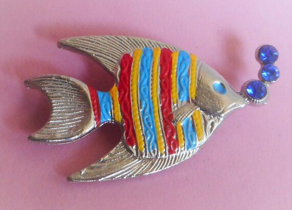 Gorgeous 1950's vintage NOS deadstock Fish Brooch… - image 2