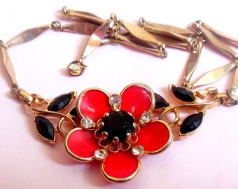 Beautiful unique Vintage 1950s Black and Red Lucite Flower Rhinestone Necklace, gold tone hook closure, pin up mid century glamour MCM