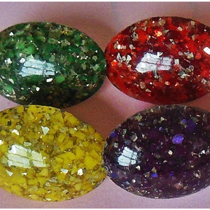 Vintage 1950 ovale Glitter Konfetti Lucite Ohrringe ~ handgemacht aus NOS ~ Farbwahl ~ Clip oder Stecker ~ nie benutzter Deadstock, kleine Größe