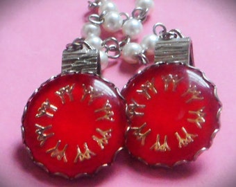 Cute Vintage 1950s red lucite plastic Sweater Clip Guard, silver tone faux pearls chain cardigan cape closure MCM Glamour Pin Up mid century
