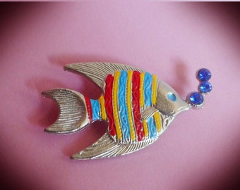 Gorgeous 1950's vintage NOS deadstock Fish Brooch Pin, enamel stripes, rhinestone eye & bubbles, mid century jewellery animal accessory MCM