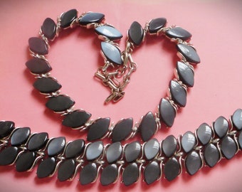 Luscious lucite LISNER jewellery set, Vintage 1950s 2 piece Necklace Bracelet demi parure MCM - moonglow grey thermoset, mid century glamour