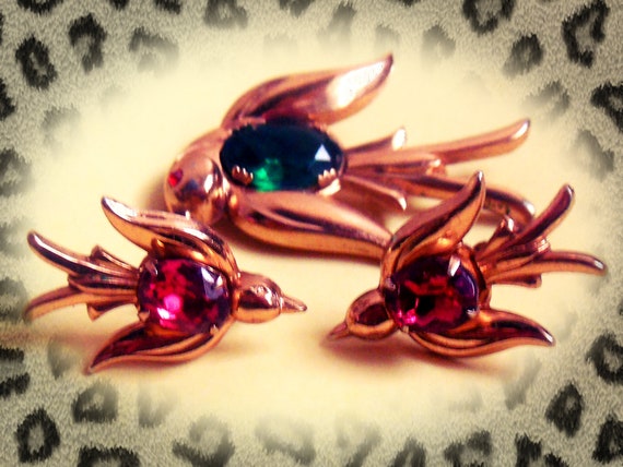 Vintage 1940's designer CORO Pegasus bird swallow… - image 1