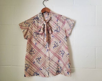 Vintage Floral Blouse: Pink & Cream Short Sleeve Button Down with Bow