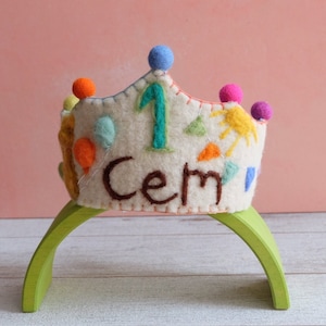 Party Hats Crown, First Birthday hat, Green Waldorf Felted Birthday crown, Wool personalized crown