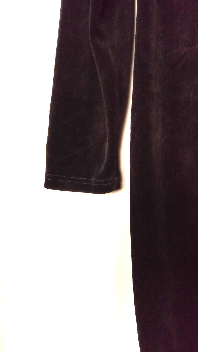 Vintage 80/'s black velvet sheath dressPullover V-neck long-sleeve velvet dressShort neon and shimmery embroidery velvet dressSize 14 US