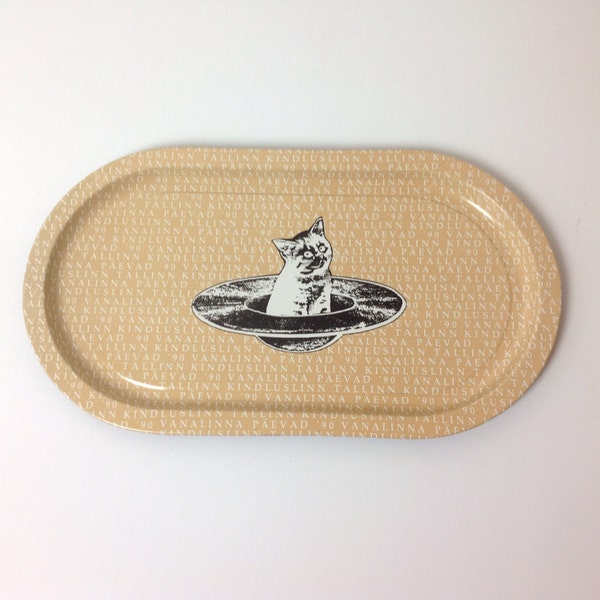 Serving tray /vintage tray/ cat in a hat tray