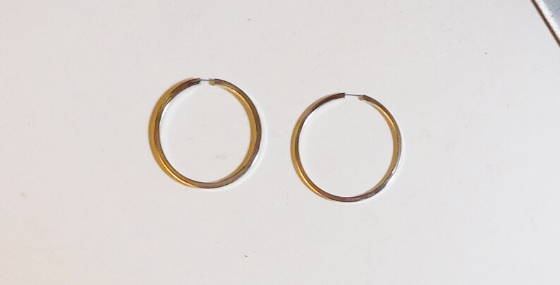 2 Hippie Boho Bohemian Gypsy Beach Surfer Southwest Cowgirl Gift Thin Silver Hoop Earrings Pierced Tube Vintage 70s 80s 1 12