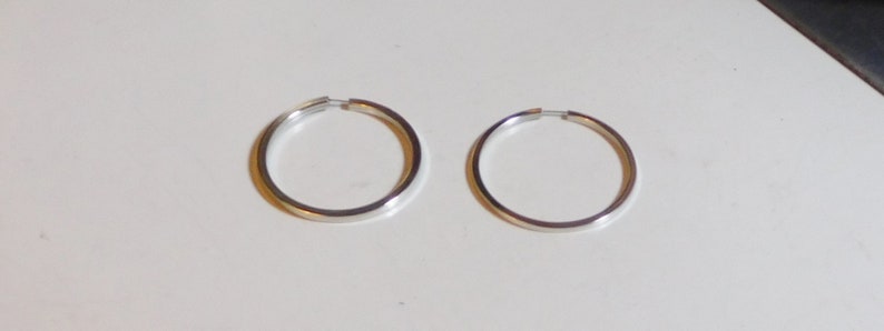 2 Hippie Boho Bohemian Gypsy Beach Surfer Southwest Cowgirl Gift Thin Silver Hoop Earrings Pierced Tube Vintage 70s 80s 1 12