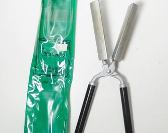 Vintage Hair Straightener The Challenger CR-1 Curling Iron Stove Top Black Handles Beauty Shop Decor