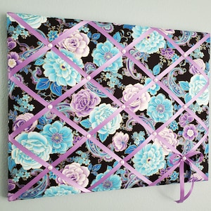 20x16in Floral fabric memo, photo, vision board