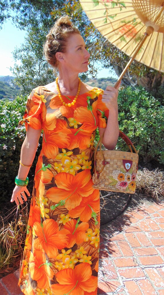 Vintage Pomare Hawaiian Tiki Dress
