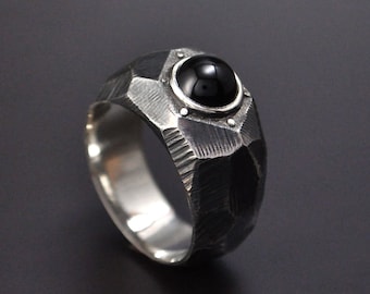 Mens onyx ring "Lapidibus", Mens pinky ring, Chunky silver ring for men, Statement silver black ring, Rustic rock stone textured ring