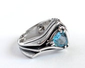 Unique modern women blue topaz ring "Gaudeondum" | Women sterling silver ring | Custom birthday gemstone ring for mother for her for woman
