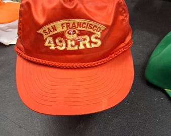Gorra vintage San Francisco 49ers Satin Snapback Rope NFL Roja Años 80 Hecha en EE. UU.