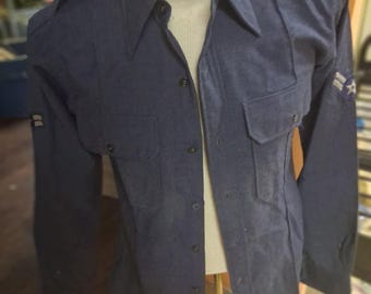 Camisa de uniforme militar vintage Chikuma Osaka de la Fuerza Aérea de Japón, color azul, talla 34.