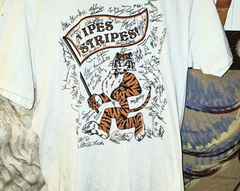 RARE Vintage 80s Cincinnati Bengals "Yipes Stripes" Signed Player T-Shirt NFL