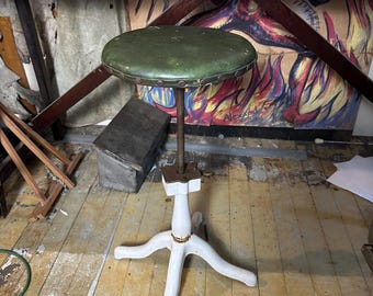1900s Reliance Koenigkramer Medical Chair Dental Stool Industrial