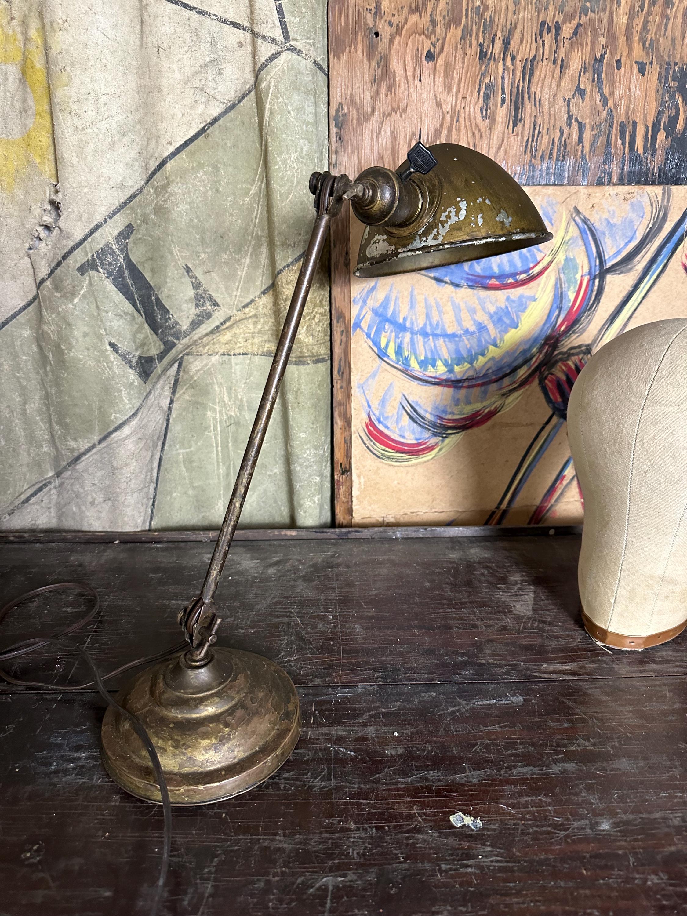 アンティークO.C WHITE ブラスランプインダストリアル