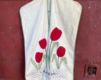 Vintage Rose Flower Chain Stitched Hanging Canvas Clothes Pin Bag Laundry Line 1940’s