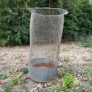 1940s VTG Wire Steel Metal Trash Can Industrial Kitchen Office Chicago IL Garbage