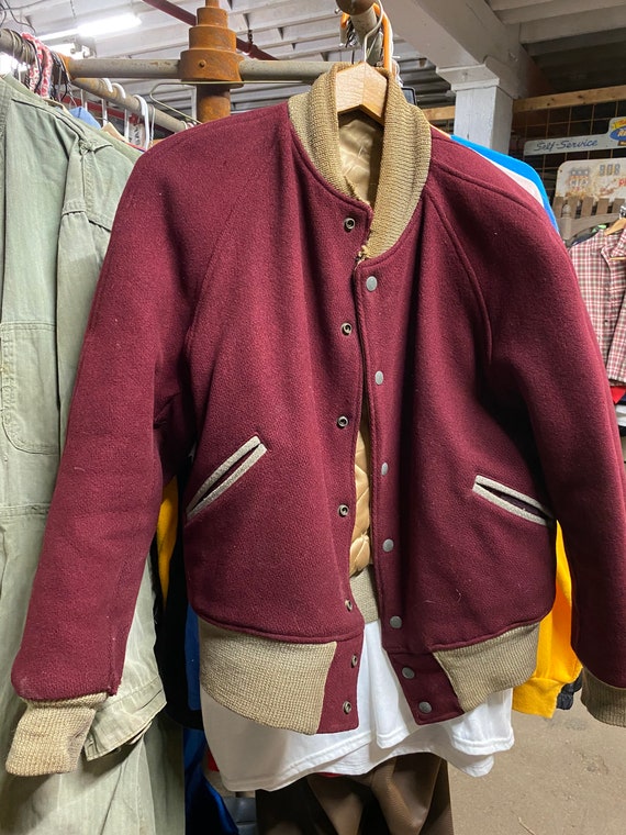 60s University Purple Quilted Lining High School V