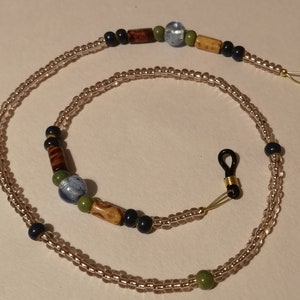 Glasses necklace for children, wooden beads, glass beads