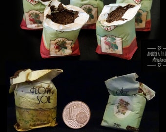 Miniature Sacs of Soil - 1-12 scale