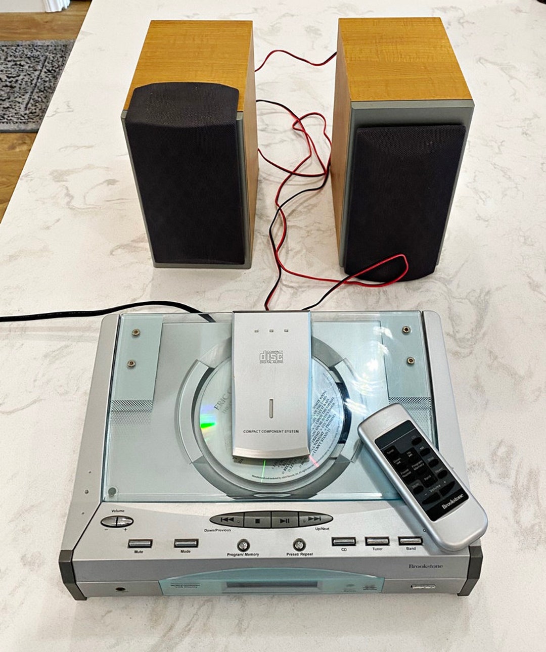 Vintage Brookstone Compact Stereo System 026P With 2 Original Speakers