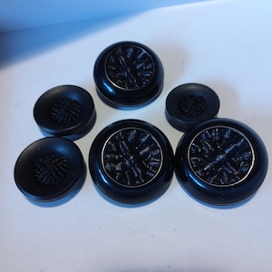black buttons, 2 x 3 (6 buttons)