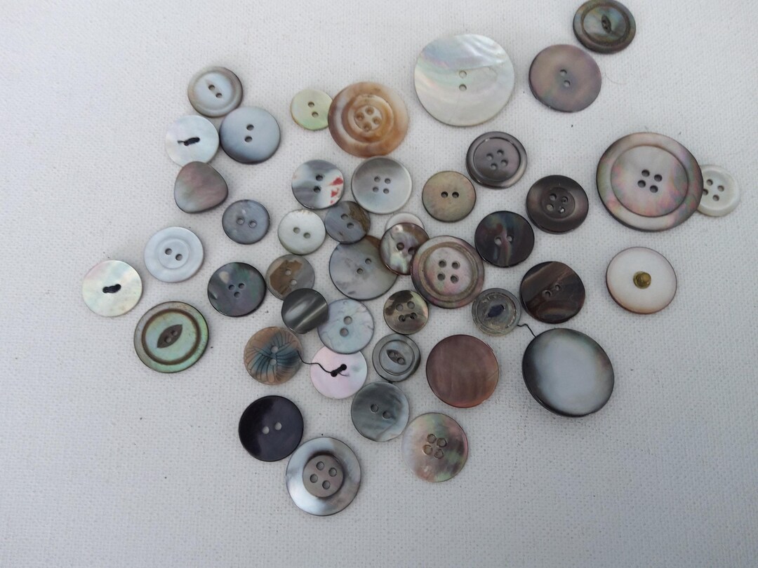 MOP Buttons (45) - Mother-of-pearl Buttons, Dark - Etsy