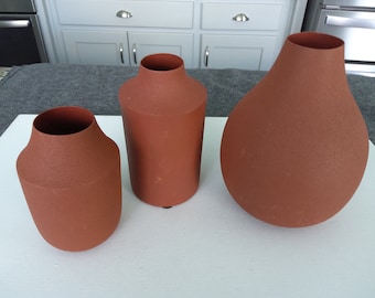 Vase set of 3, metal, terra cotta