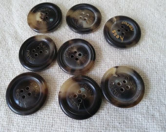 Botones vintage fabricados en Alemania