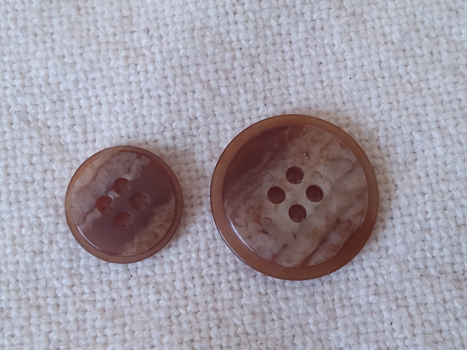 Buttons 14 Caramel Colored - Etsy