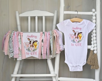 Girl Watercolor Floral Farm Animals High Chair Banner, Girl 1st Birthday Birthday Floral Farm Animals Banner, Girl Farm Animal Cake Smash