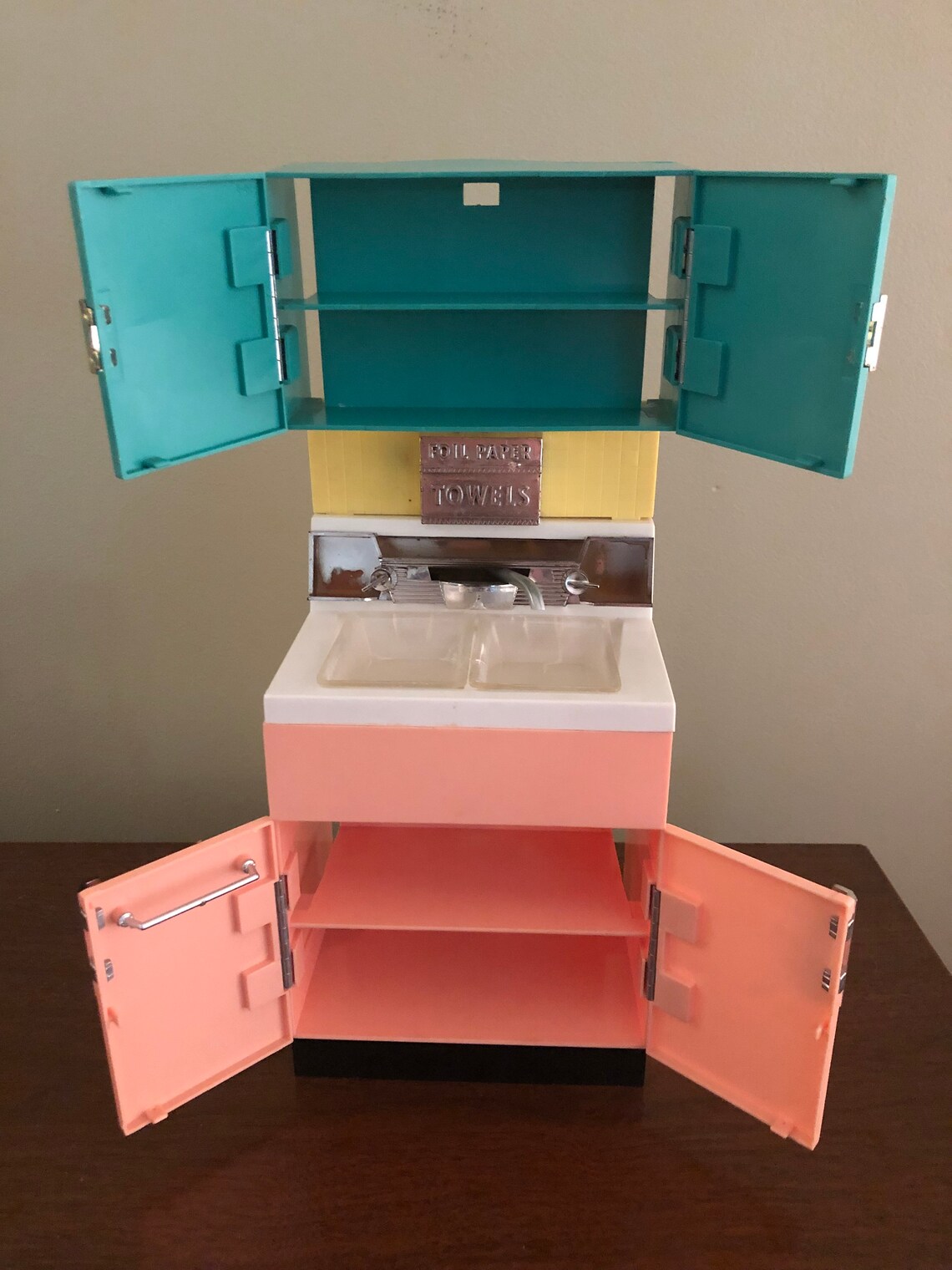 Vintage Mcm Barbie Sized Deluxe Reading Corp Dream Kitchen