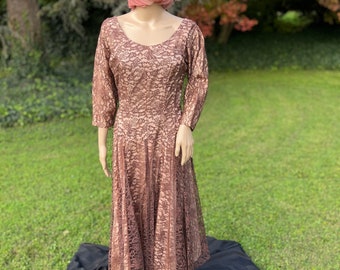 Vintage ballet neck 50’s mocha brown lace dress by Mary Sachs Lancaster Pa